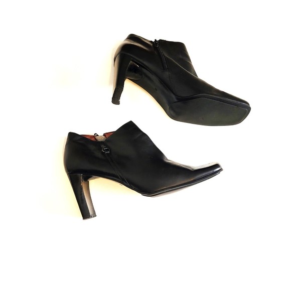 Bandolino Shoes - Black Boots